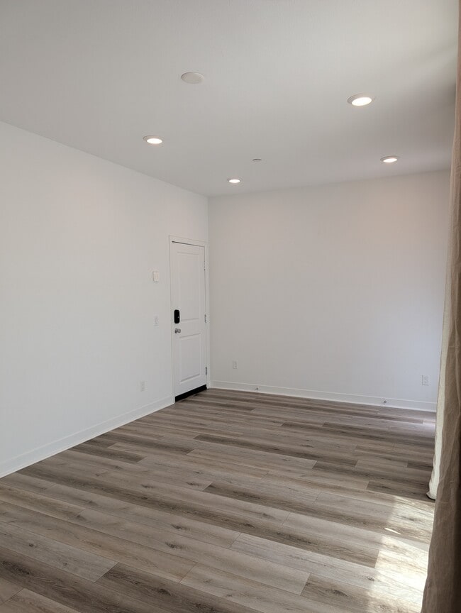 Building Photo - 27414 N Arborview Ln