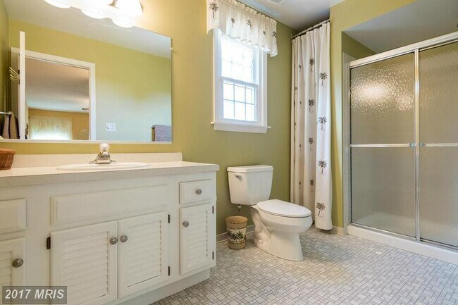 Building Photo - 3715 Valerie Carol Ct