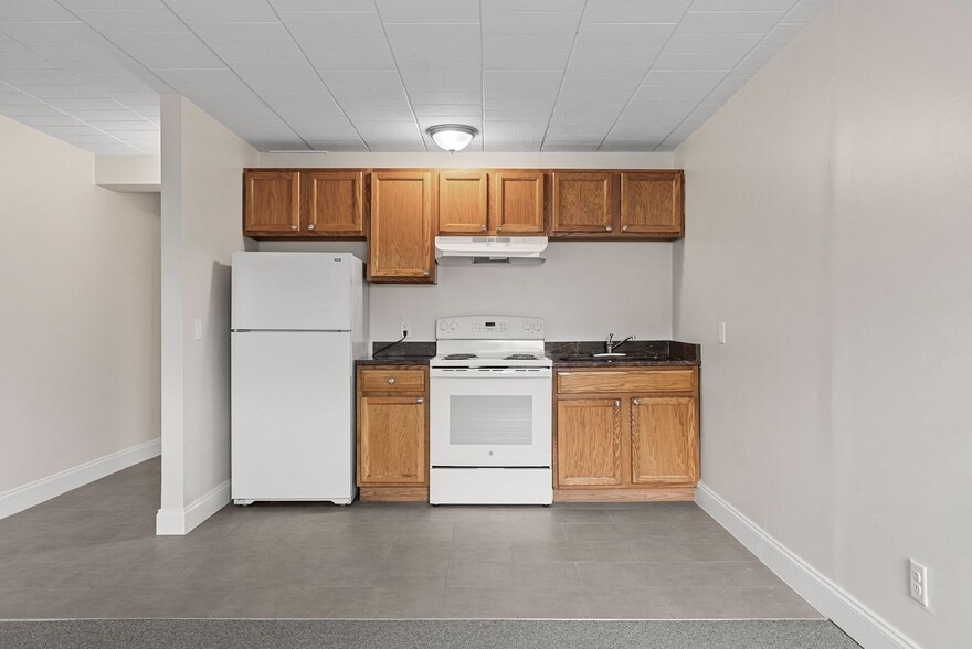 Building Photo - The Villa Apartments