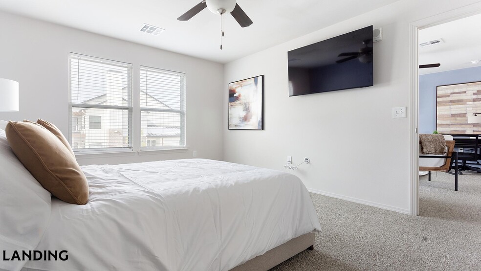 Building Photo - 2701 N 23rd St