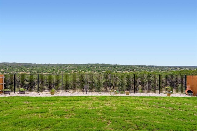 Building Photo - 6800 Cliff Rose Dr