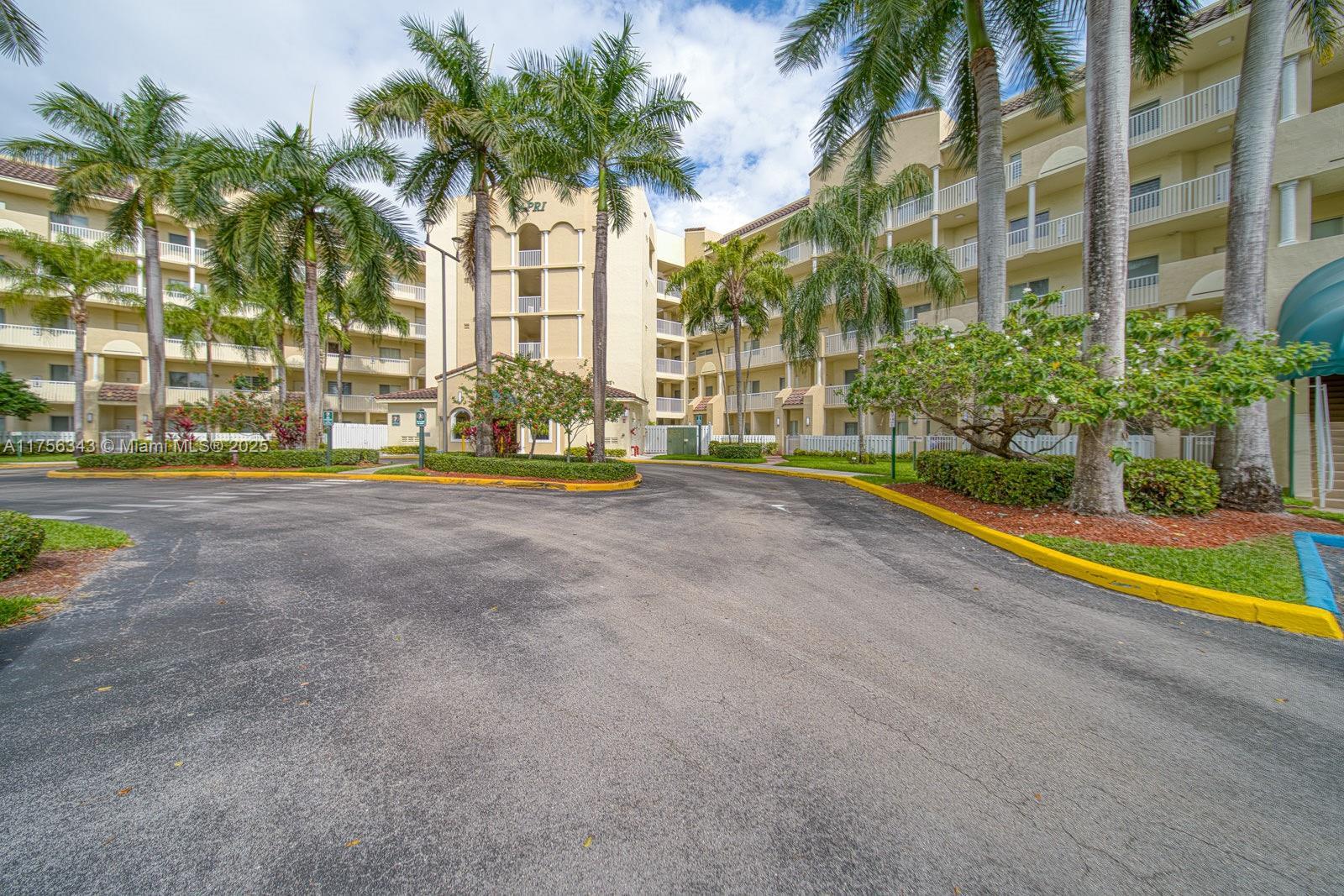 Building Photo - 10700 NW 66th St