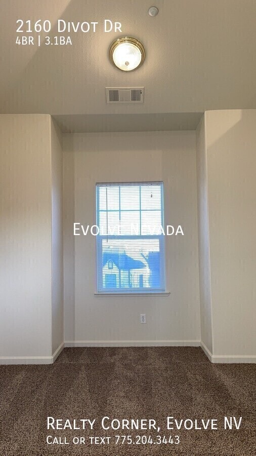 Building Photo - 2160 Divot Dr