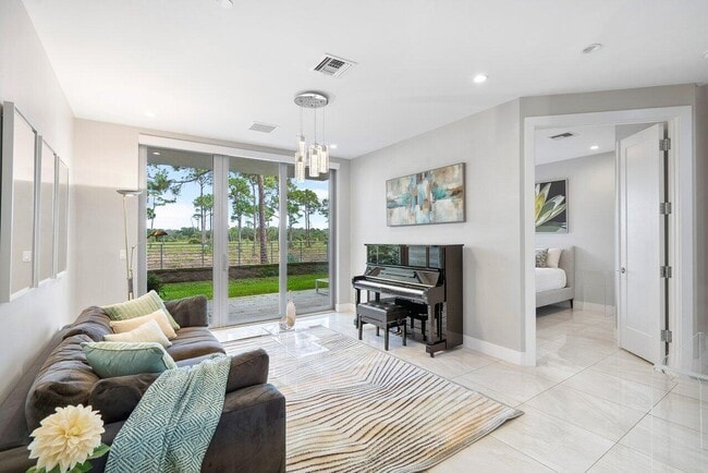 Building Photo - 1841 NW 42nd Dr