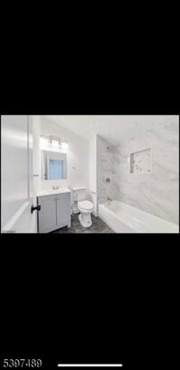 Building Photo - 2037 Gless Ave