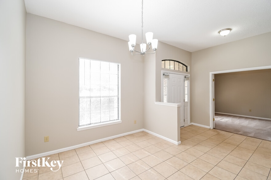 Building Photo - 561 Sparrow Branch Cir