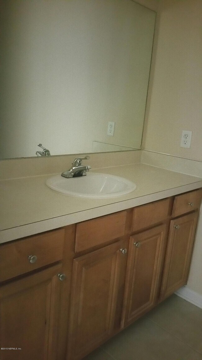 Building Photo - 3750 SILVER BLUFF Blvd