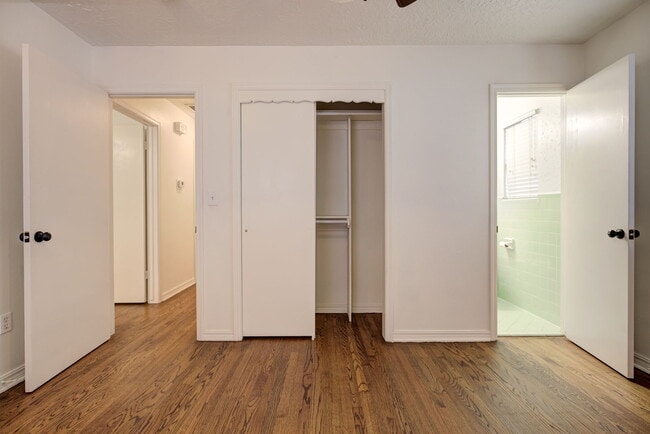 Building Photo - 1318 Glenwood St