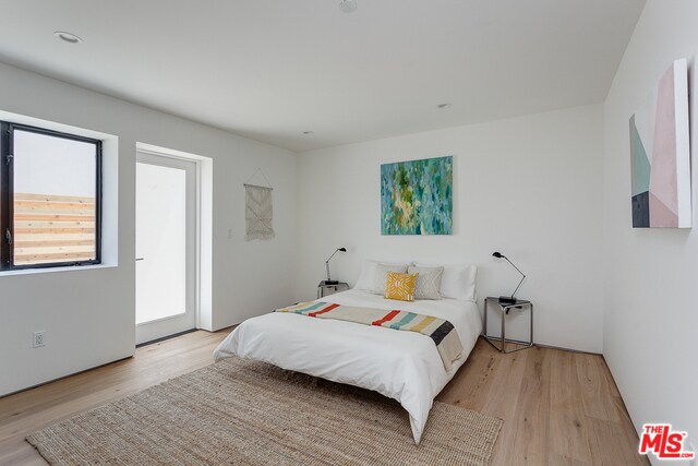 Building Photo - 3756 Brilliant Dr