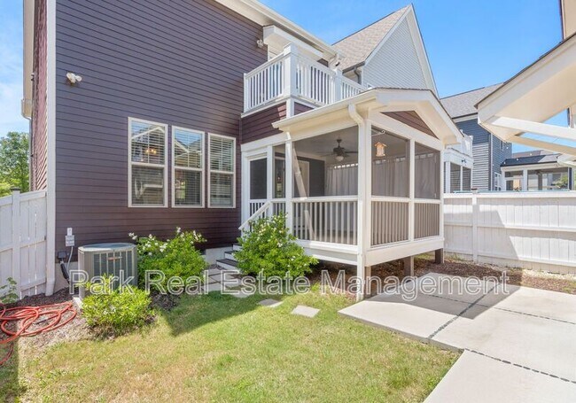 Building Photo - 23 Quarter Gate Trce