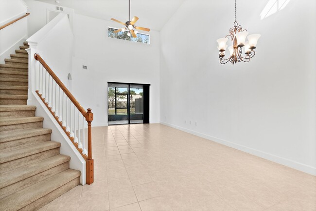 Building Photo - 234 Murano Dr