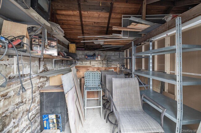 Building Photo - 1558 9th St