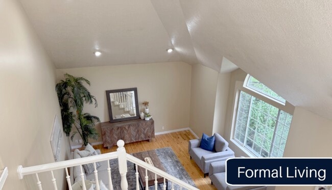 Building Photo - 8017 Showcase Ln