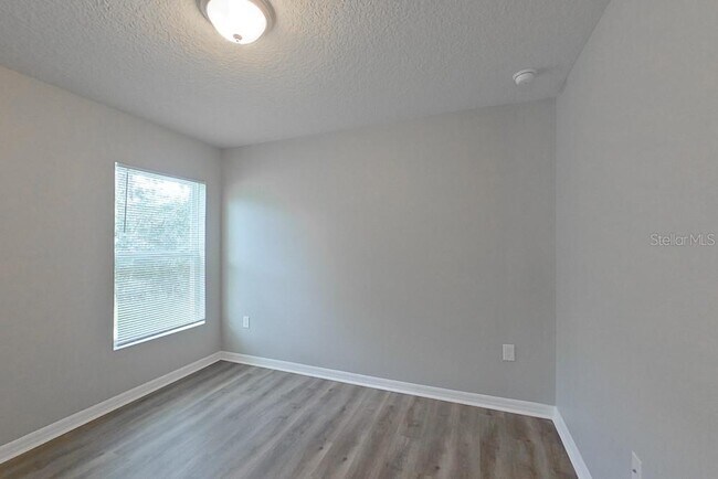 Building Photo - 2907 W Camilo Dr