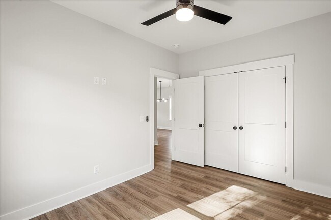 Building Photo - 5404 Mildred St