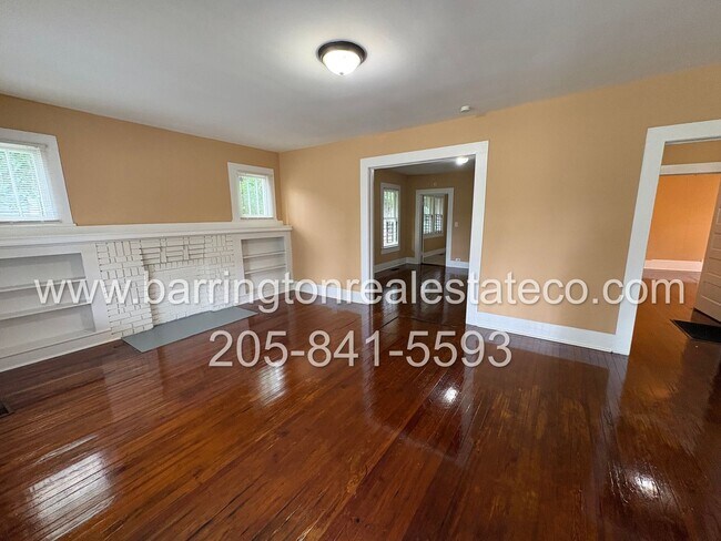 Building Photo - 4745 Avenue R
