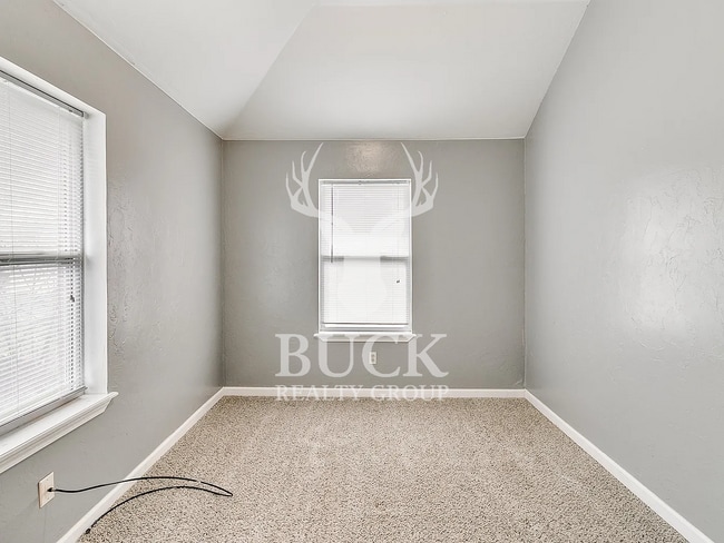 Building Photo - 1201 Stansell Dr