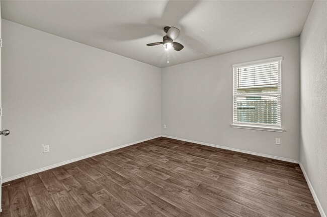 Building Photo - 20855 Olive Leaf St