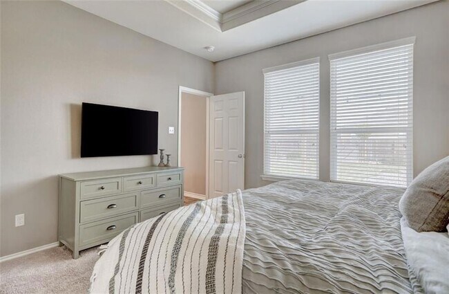 Building Photo - 645 Sierra Mar Lp