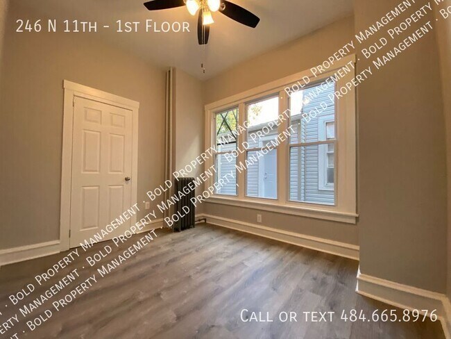 Building Photo - 246 N 11th-1st Floor