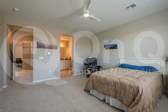 Building Photo - 5369 S Sierra Prieta Trl