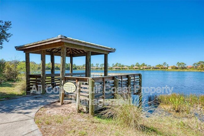 Building Photo - 13013 Steinhatchee Loop