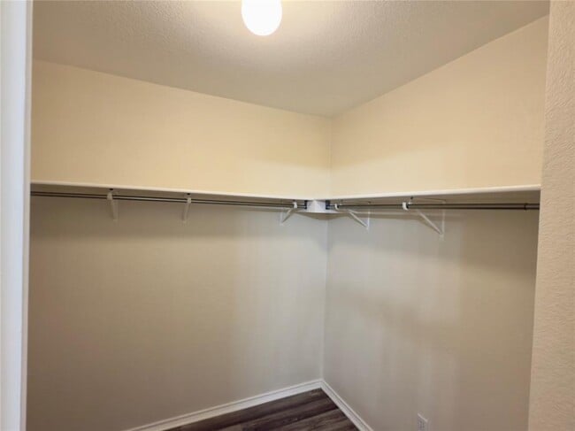 Building Photo - 1206 Devil Ridge