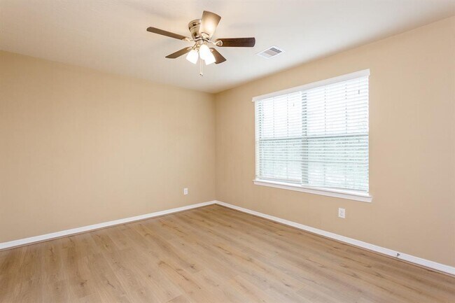 Building Photo - 4035 Merry Meadow Ct