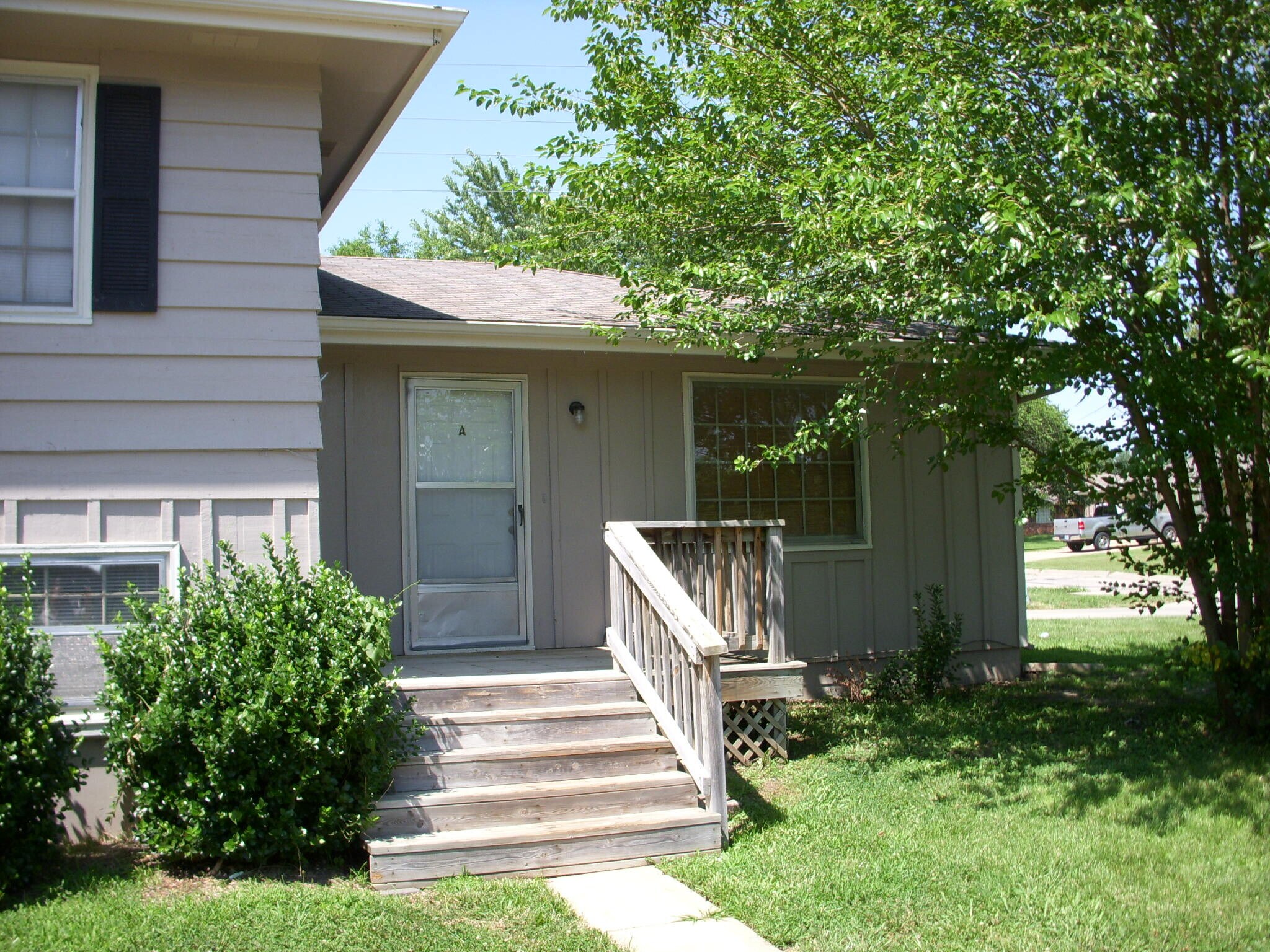 Building Photo - 2711 Ridge Ct