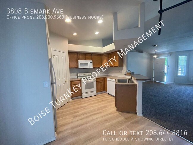 Building Photo - 3808 Bismark Ave