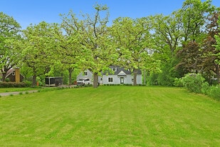 Building Photo - 32584 River Vista Ln