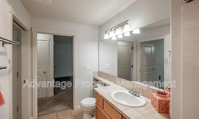 Building Photo - 6298 SW Grand Oaks Dr