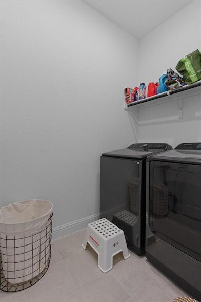 Building Photo - 20240 Smedley Dr