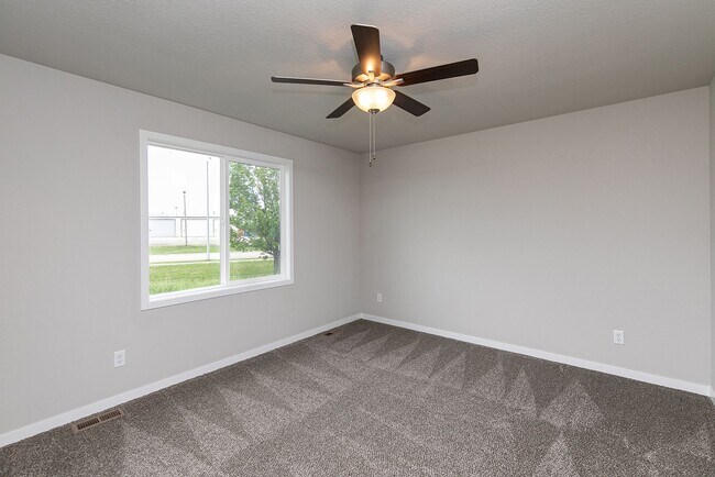 Building Photo - Beautiful Ranch Home for Rent in Bondurant...