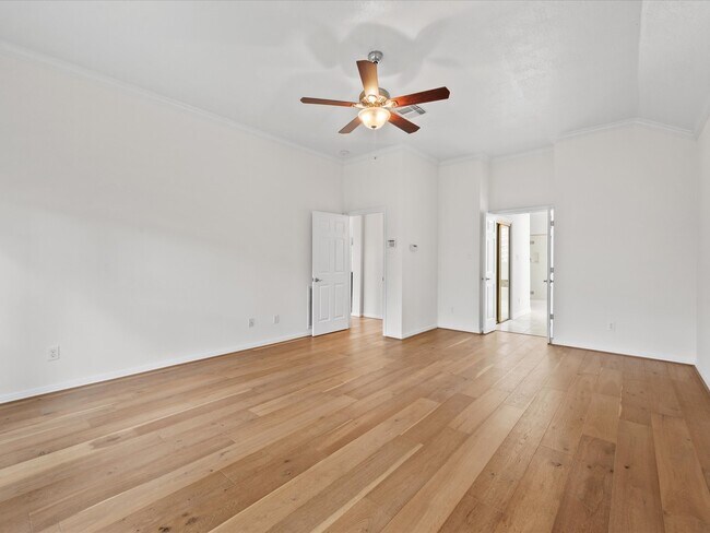 Building Photo - 1523 Orchard Park Dr