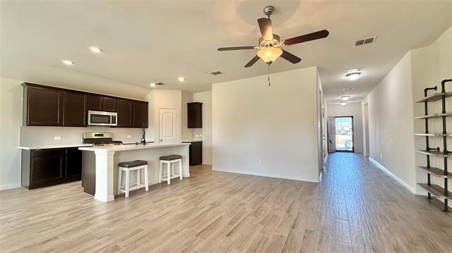 Building Photo - 813 Evergreen St