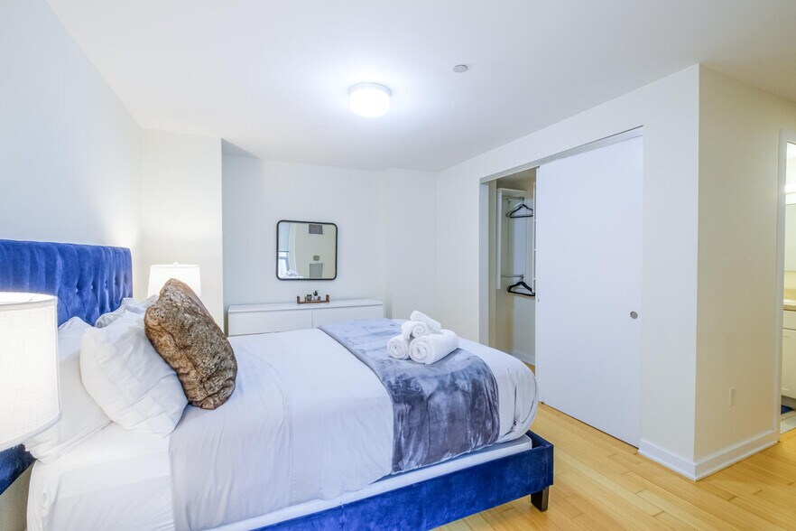 Building Photo - 60-62-62 Boylston St