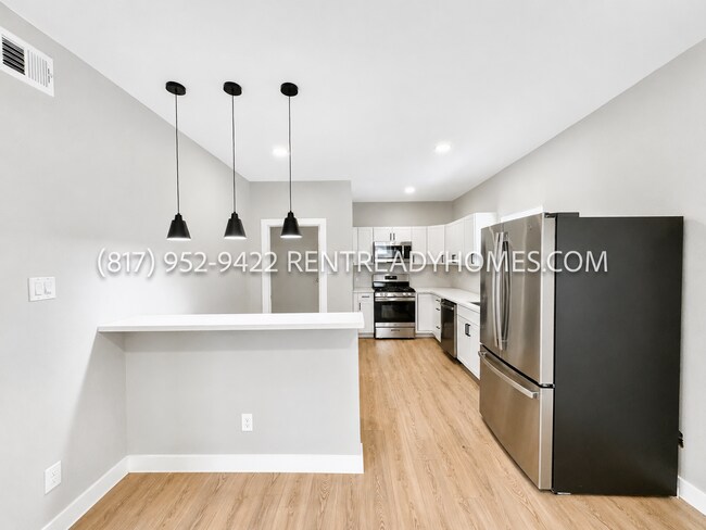 Building Photo - 4009 Lamar St