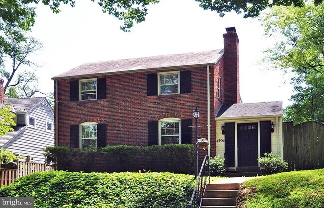 Building Photo - 4306 Kentbury Dr