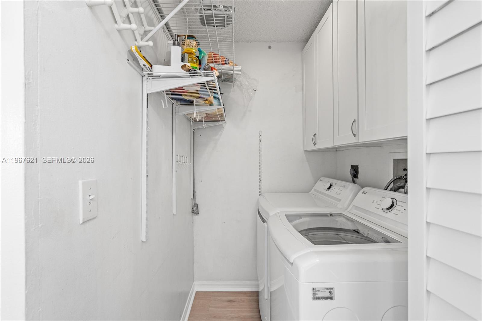 Building Photo - 9439 SW 123rd Avenue Ct