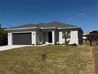 Building Photo - 358 Albatross Rd