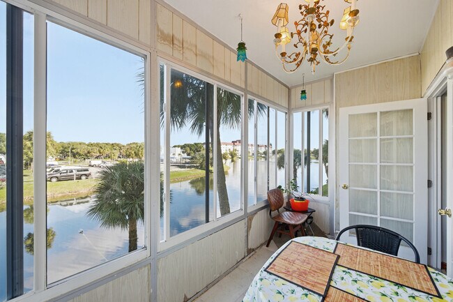 Building Photo - 4851 NW 21st St