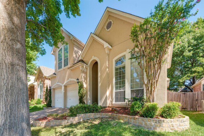 Building Photo - 1404 Clearwater Ct