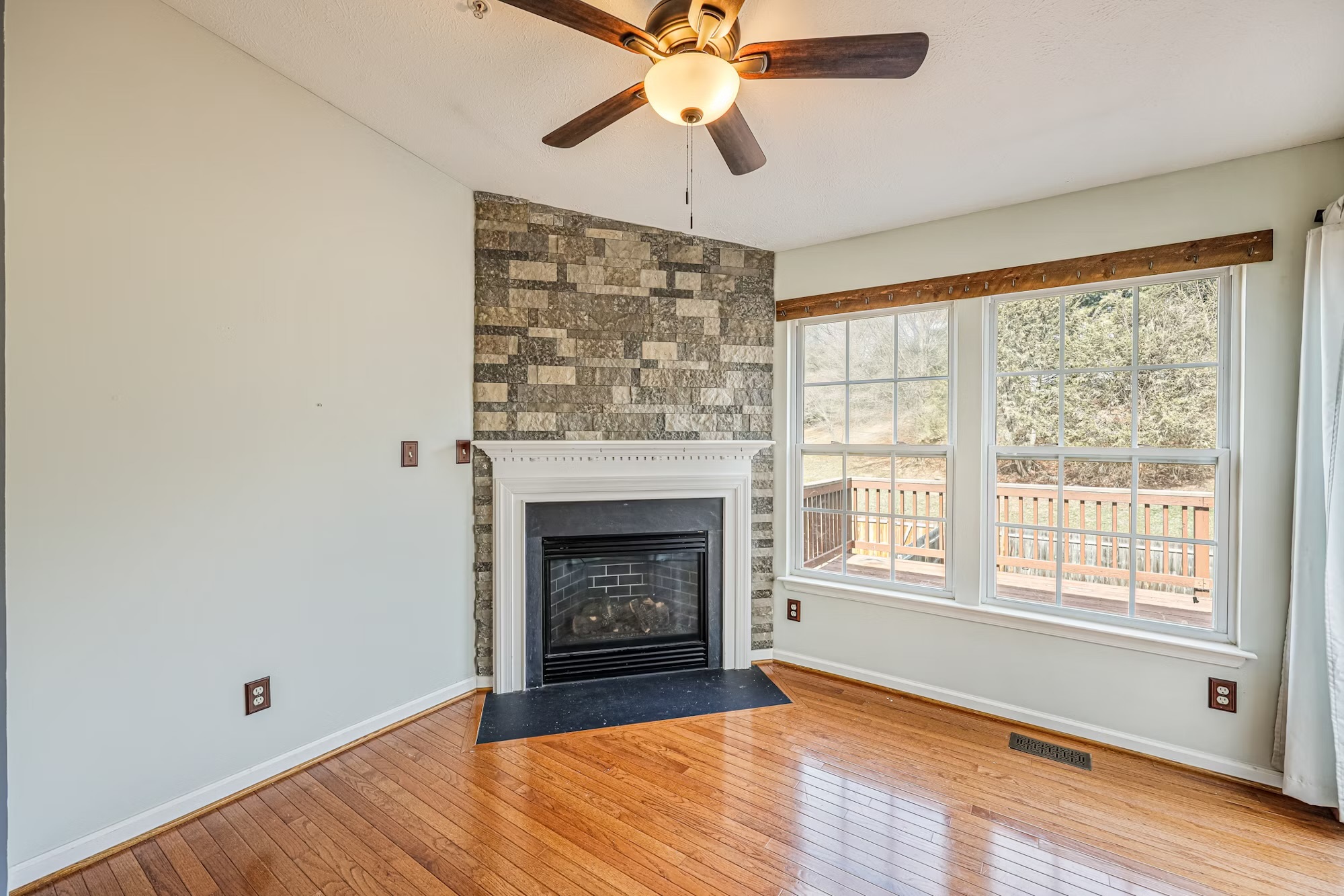 2nd floor gas fireplace - 1983 Esther Ct