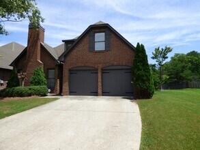 Building Photo - 3770 Abbeyglen Way