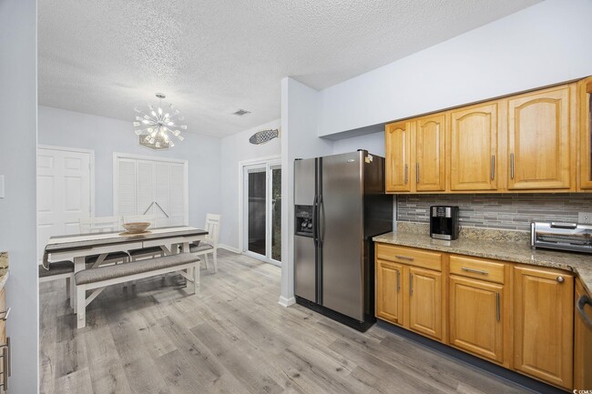 Building Photo - 9580 Maison Ct