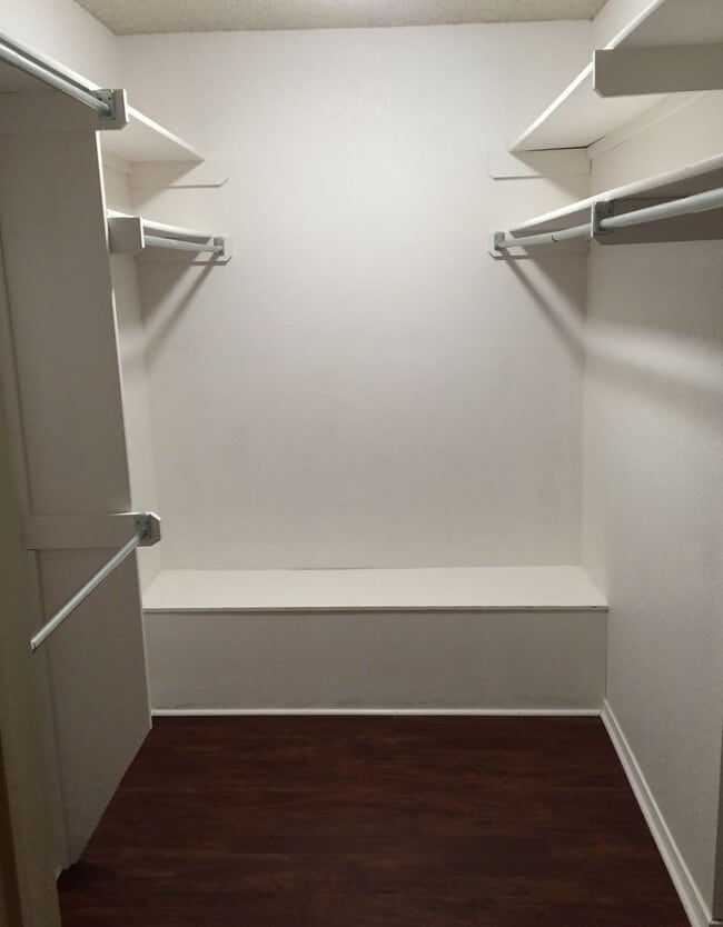 Building Photo - Darling Gathering Place Brookside Townhouse - Gated Community - 1 bedroom 1.5 bath, Small Fenced ...