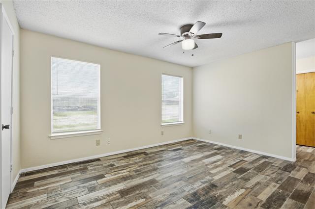 Building Photo - 5900 Stardust Dr S