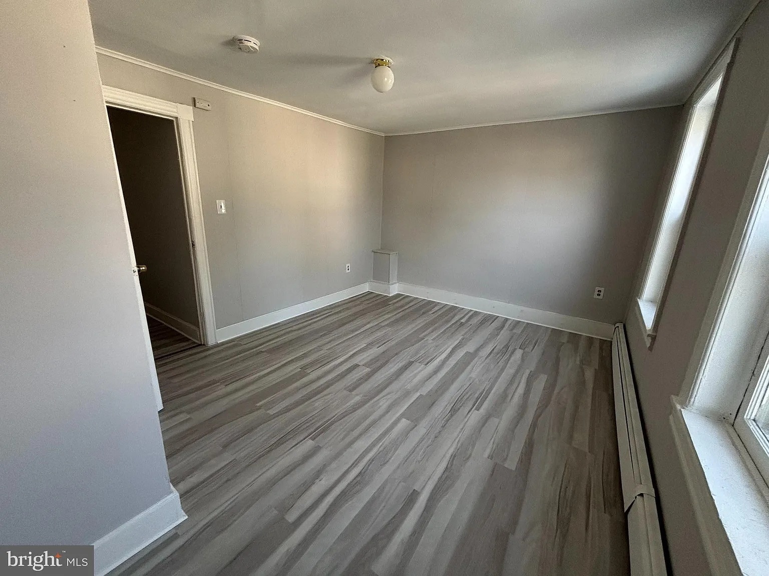 Building Photo - 503 Linden Ave