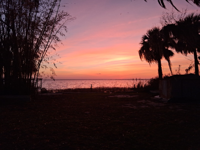 Building Photo - 1120 Northshore Dr